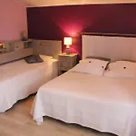 Le Moulin 3 Etoiles 15 Personnes 6 *